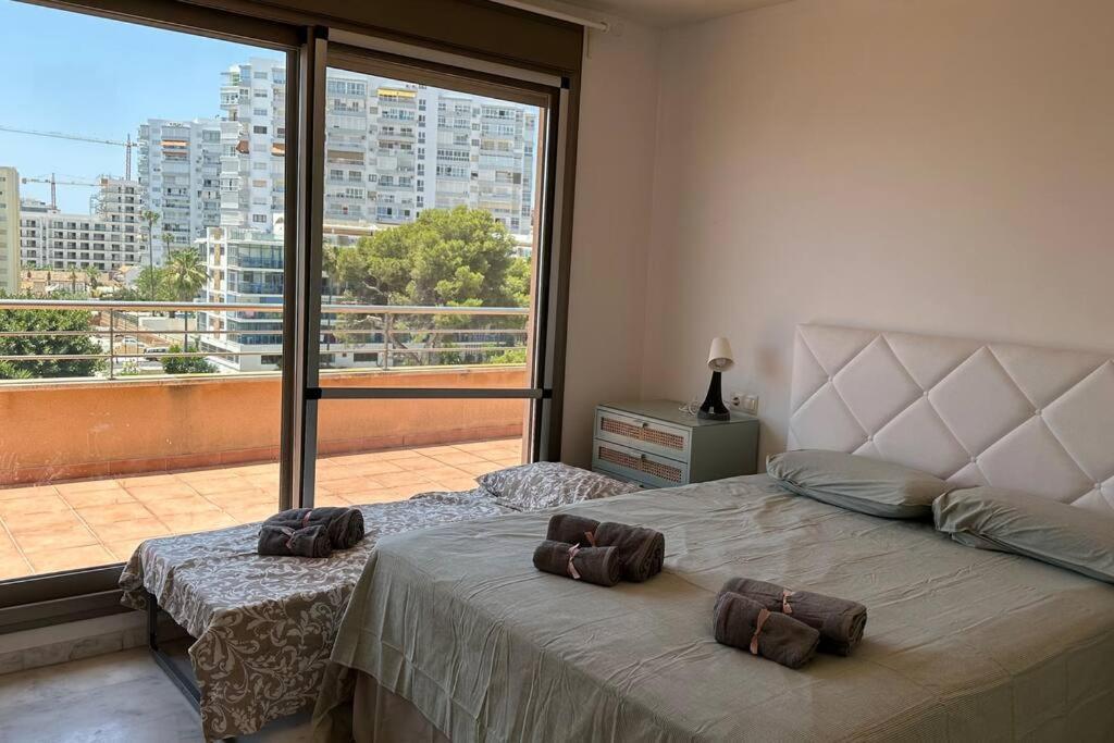 Apartamento Atico Puerto Marina 2 Hab Con Piscina, 500M De La Plata Torremolinos Exterior foto