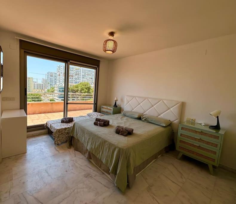 Apartamento Atico Puerto Marina 2 Hab Con Piscina, 500M De La Plata Torremolinos Exterior foto