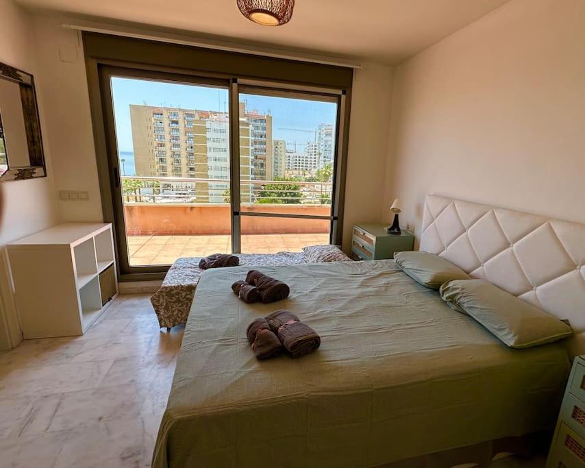 Apartamento Atico Puerto Marina 2 Hab Con Piscina, 500M De La Plata Torremolinos Exterior foto